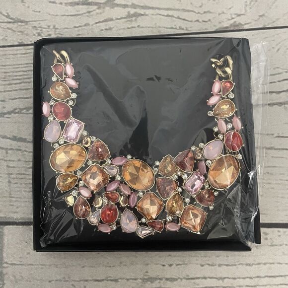 NIB Avon Pink Hope Jeweled Collar Necklace Gold Tone 18.5" Chain Lobster Clasp - Picture 1 of 4